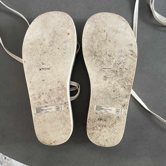 Abercrombie and fitch tie up platform sandals - Picture 5 of 7